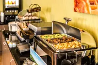 Comfort Inn - breakfast