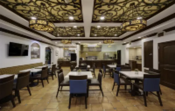 Ayres Hotel Redlands - Loma Linda