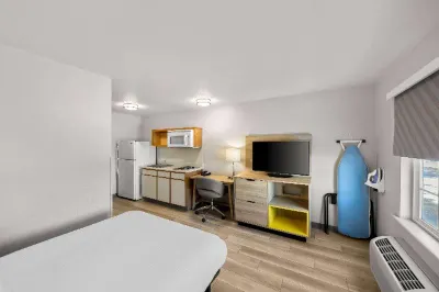 Birch Hill Suites Rochester - Med City Hotels in Rochester