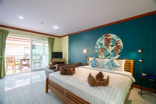 Lemon House Hotels in Phuket