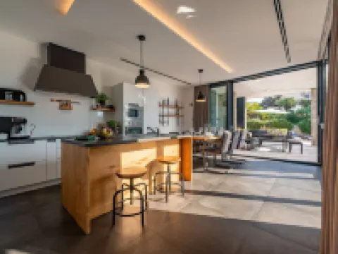 Vila Coratina ZadarVillas Hotels in Lun