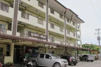 Boonya Place Hoteles en Ban Suan