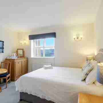 Charles House - Windsor Castle Rooms