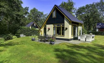 Attractive Holiday Home with Large Garden Near Zwolle