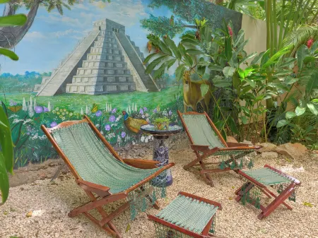 Casa Del Maya Bed & Breakfast