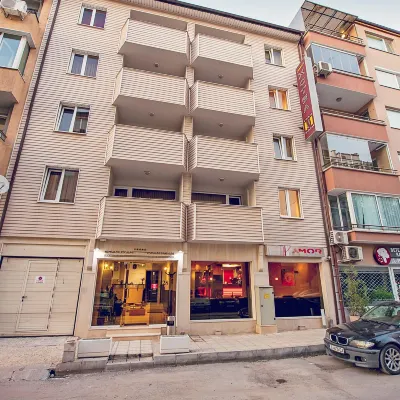 Family Hotel Gran Ivan Hoteles cerca de Estadio Spartak