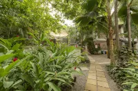 Dreamcatcher Hotel - Live the Dream of Santa Teresa - 3-Star