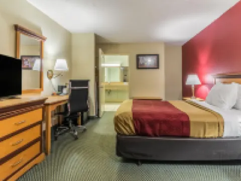 Econo Lodge Whiteville Hotels in Whiteville