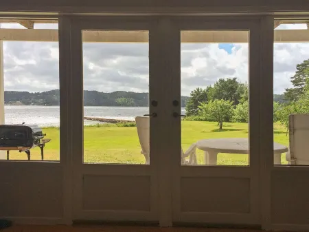 Holiday Home in Ljungskile Отели рядом с достопримечательностью «Hafsten Resort»