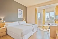 Hotel TRH la Motilla Hotels in Utrera