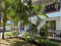 Residence Devika2 Trou Aux Biches 1km from the Residence No1