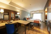 Hotel New Port Yokosuka فنادق في يوكوسوكا