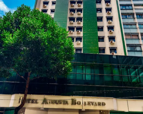 Hotel Augusta Boulevard Hotels near Augusta Theatre