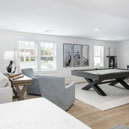 Thomas Sea Suites at Harbourtown