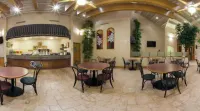 Holiday Inn Express 奇瓦瓦 - 早餐
