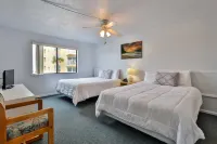 Coastal Waters - Balcony