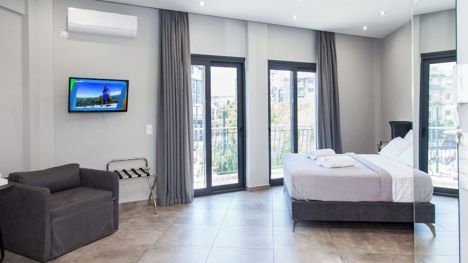 Elegant Rooms Athens
