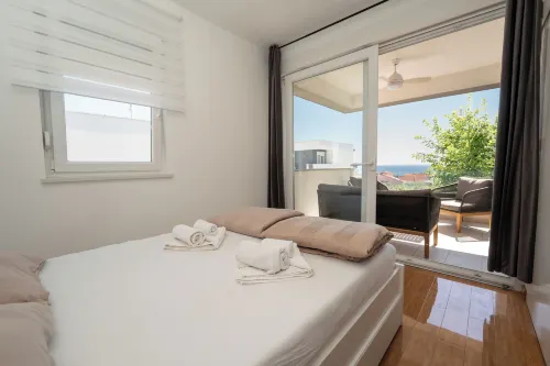 Anabella Apartment - Jacuzzi & Infra Sauna - 3-Star