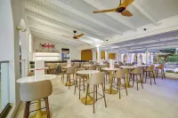 Royalton Grenada, An Autograph Collection All-Inclusive Resort - bar