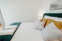 Downtown Premium Apartment by Vacationy - 4-Star