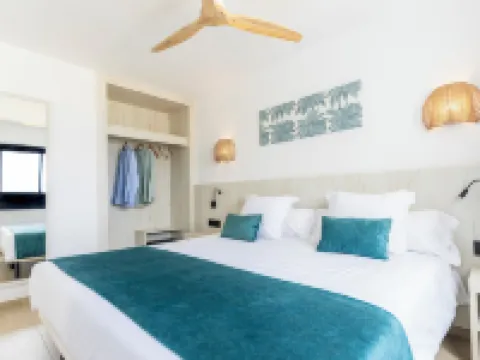 Bakour Lanzarote Splash Hotels in Lanzarote