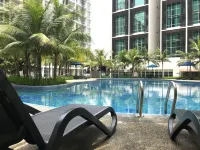 Fabulous Mutiara Ville Cyberjaya - Infinity Pools