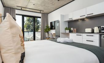 Bridgewater One Luxury Apartments