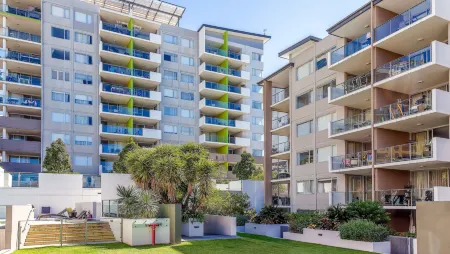 Trilogy Residences Brisbane Отели рядом с достопримечательностью «The Old Windmill»