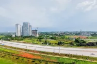 Well Designed and Comfy 2Br Sky House BSD Apartment - WiFi