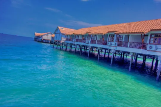 Alexapd Private Water Chalets Hotels in 