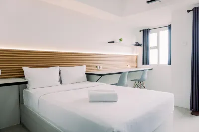 Comfortable and Cozy Stay Studio Baileys Apartment Các khách sạn ở Cireundeu