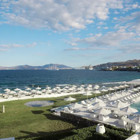 Mykonos Bay Resort & Villas Отели рядом с достопримечательностью «Пляж Капари»