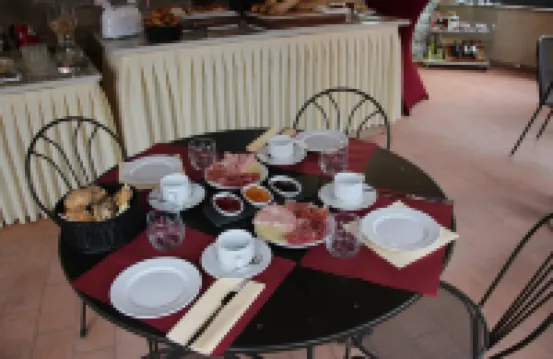 塞雷納住宅飯店