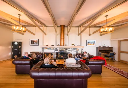 Pedder Wilderness Lodge