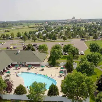 Grand Hinckley RV Resort