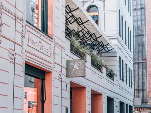 Do & CO Hotel München