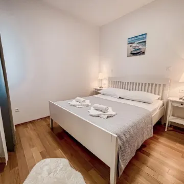 Pinia Apartments Bol