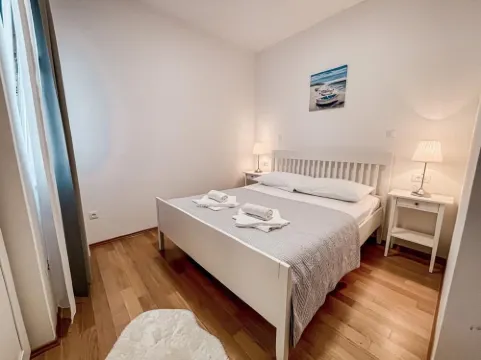 Pinia Apartments Bol