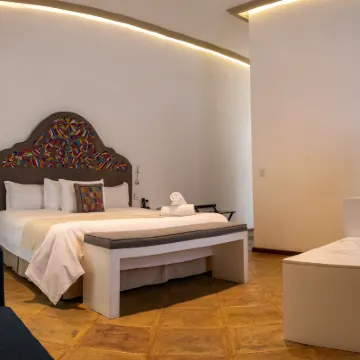 Casa Pepe Hotels near Amparo Museum