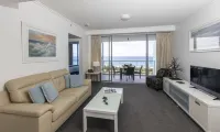 Ocean Pacific Resort Hotels in Broadbeach