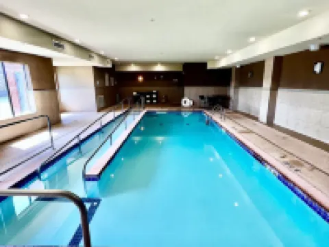 Holiday Inn Express & Suites Alva by IHG Hotels in Alva