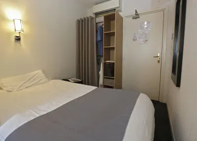 Hôtel Alizé Hotels near Museum of the Castre