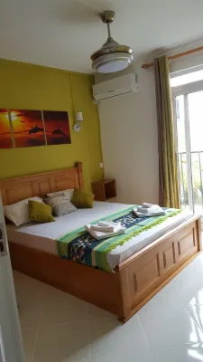 Krishangel Beach Apartment - Mountain view