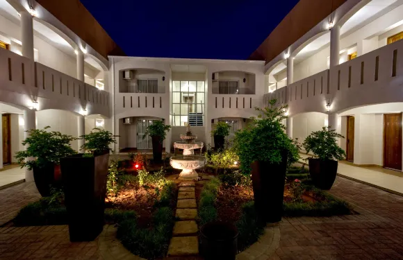 沙漠宮殿酒店及娛樂場度假村