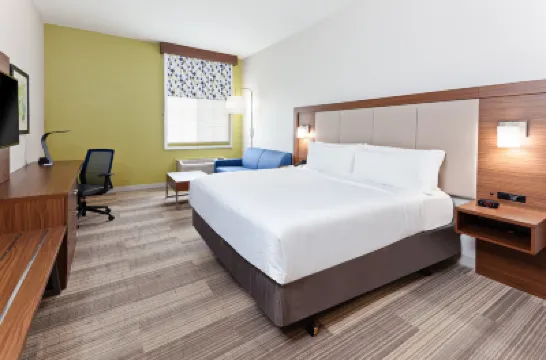 Holiday Inn Express MIRA MESA-SAN DIEGO by IHG Hotels in San Diego county