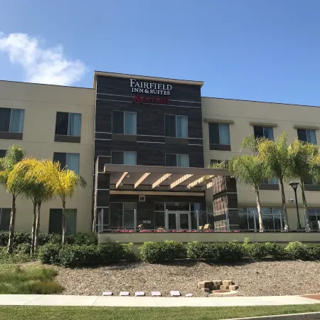 Fairfield Inn & Suites San Diego Carlsbad Отели рядом с достопримечательностью «Аквариум СИ ЛАЙФ»