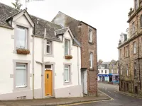 Avonlea Self-Catering Hotels in Crieff