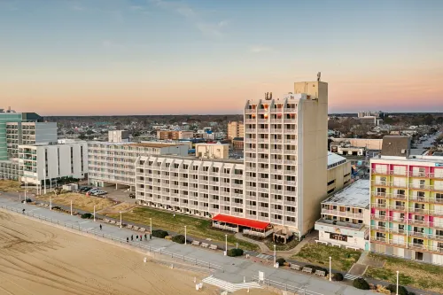 Ocean Sands Resort, Oceanfront, Virginia Beach by Vacatia Hotels in Virginia Beach