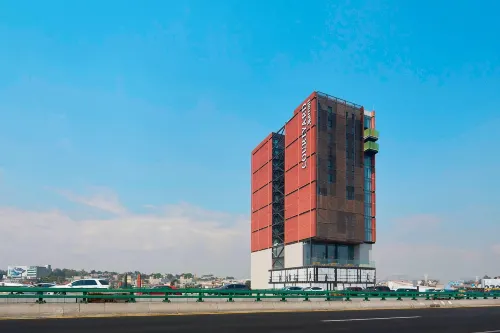 Courtyard Mexico City Toreo فنادق في ناوكالبان