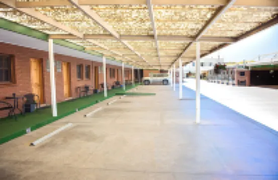 榆樹苑汽車旅館